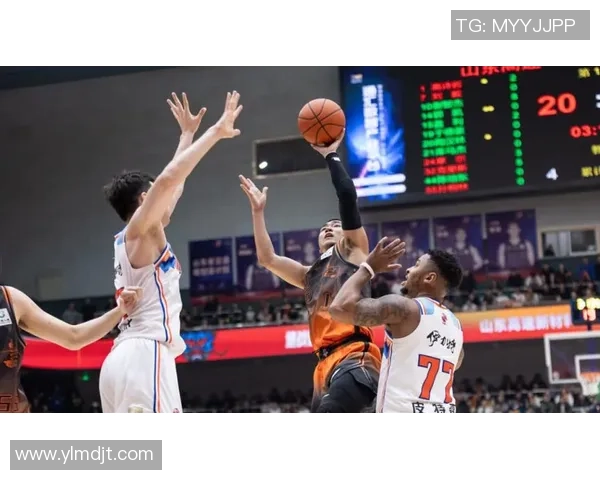 学哈登撒盐庆祝！高诗岩国家队归来首秀8+5+8 反超三分+取胜两罚